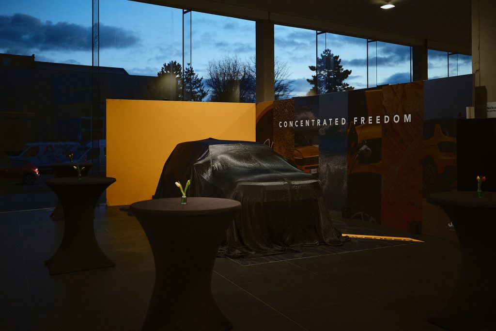 The all-electric Jeep Avenger launch for Garage De Linde in Antwerp.
